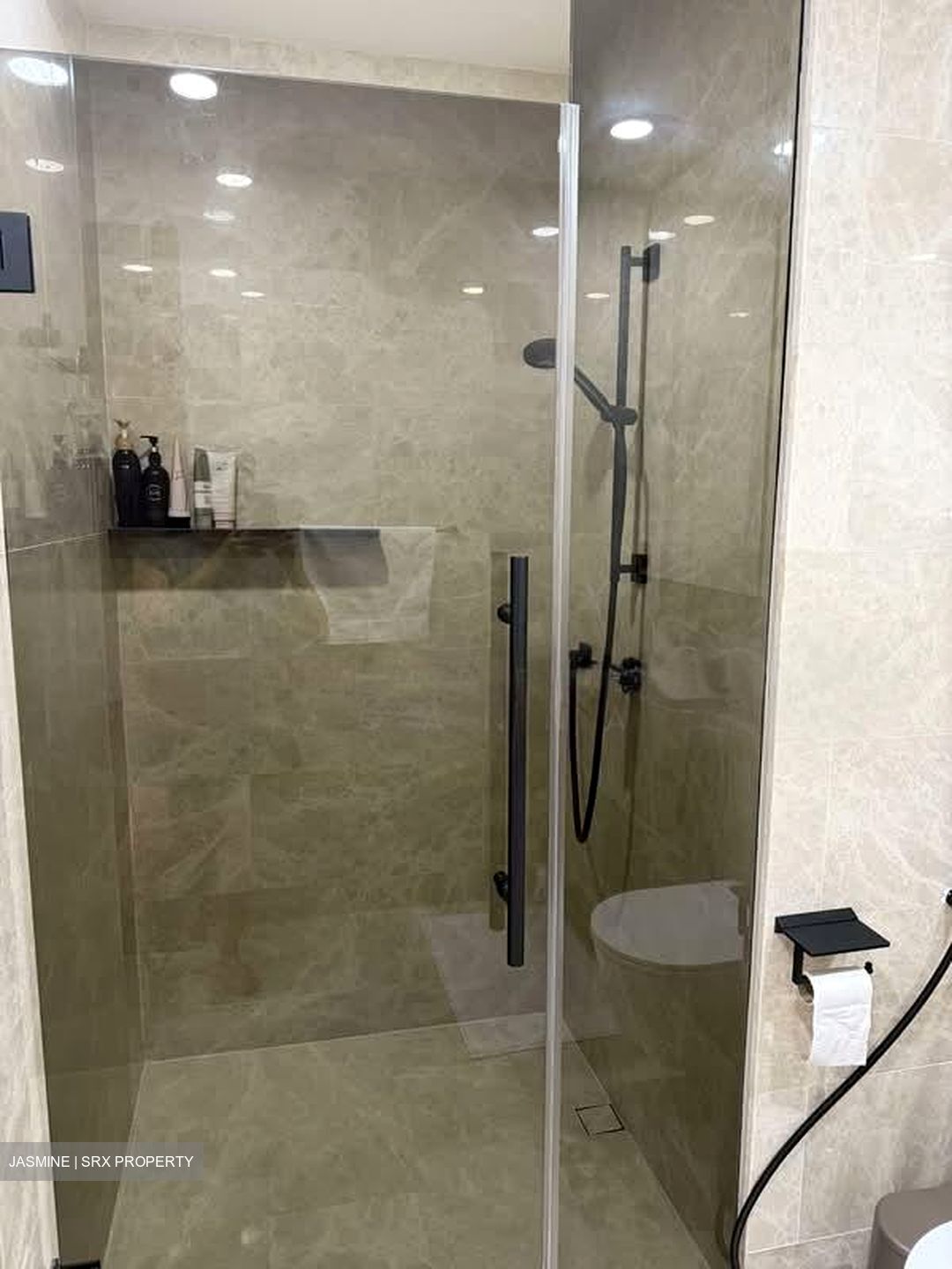 Coastline Residences (D15), Apartment #571779541